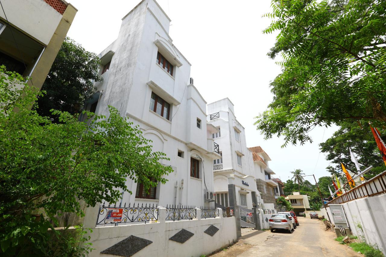 Oyo 9257 Egmore Madrás Exterior foto